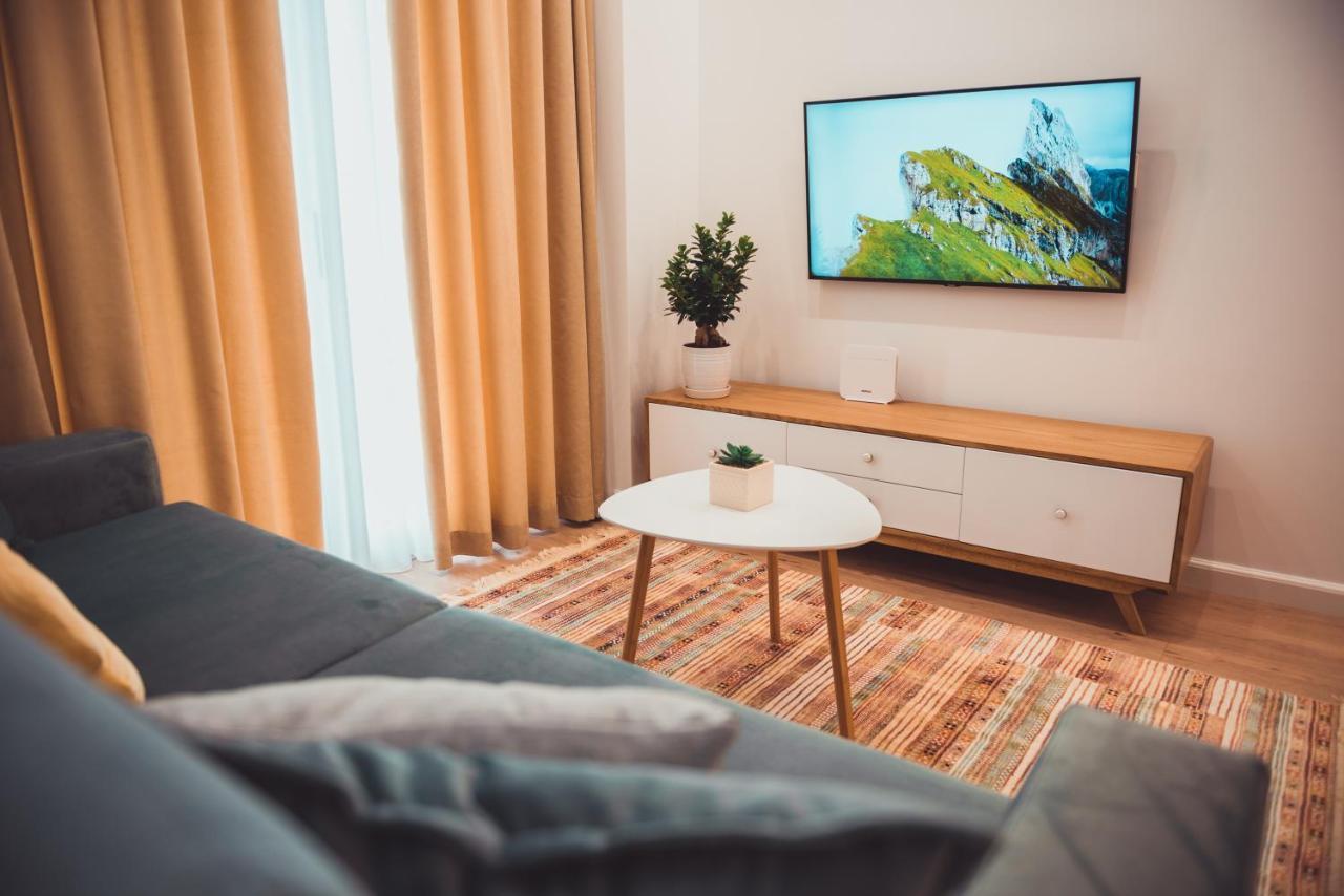 Tam Skanderbeg Square Serviced City Center Apartment No1 Tiran Dış mekan fotoğraf
