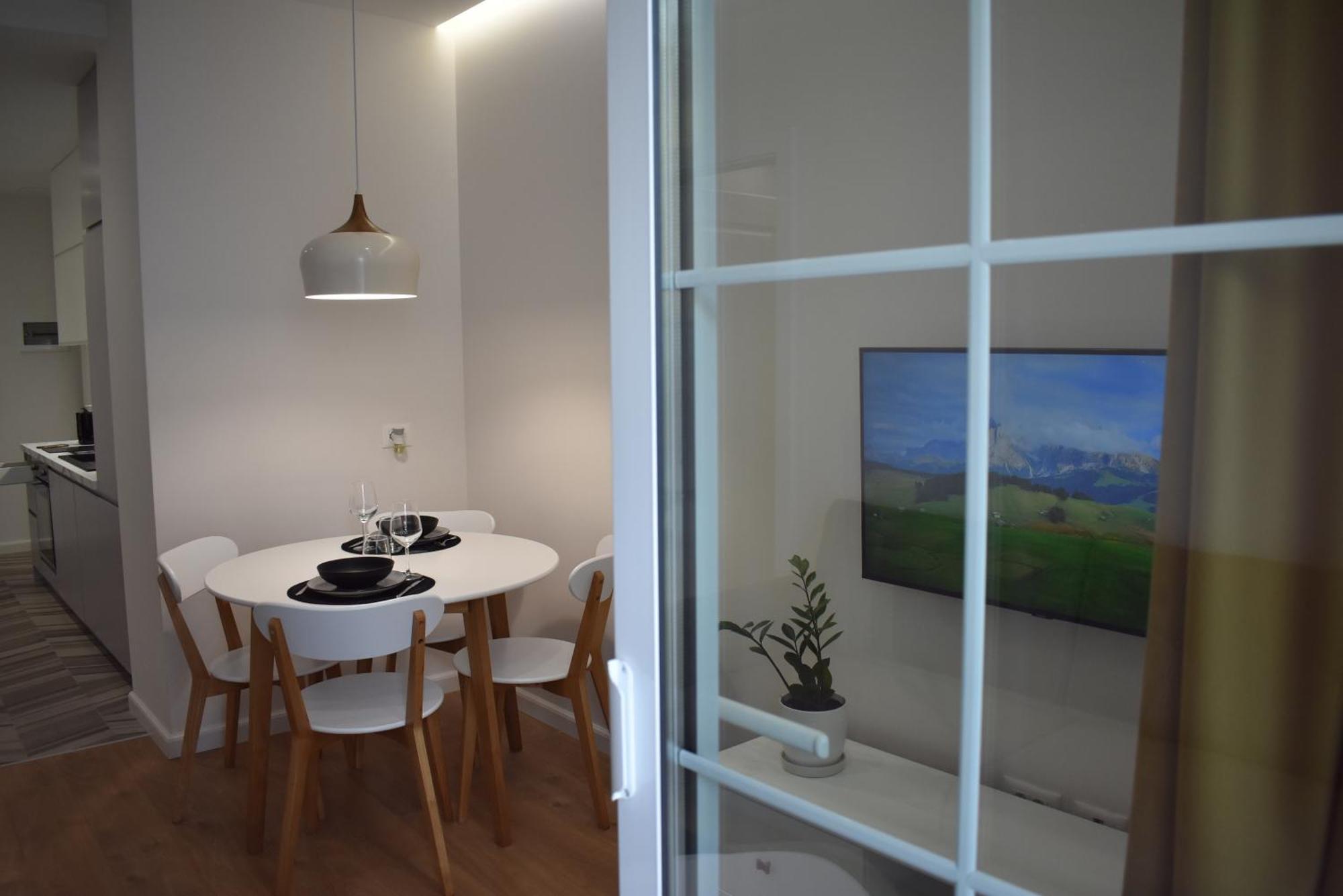 Tam Skanderbeg Square Serviced City Center Apartment No1 Tiran Dış mekan fotoğraf