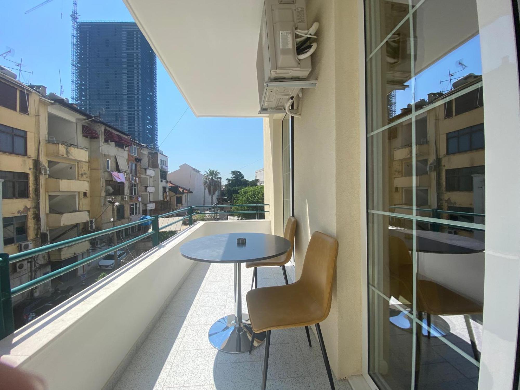 Tam Skanderbeg Square Serviced City Center Apartment No1 Tiran Dış mekan fotoğraf