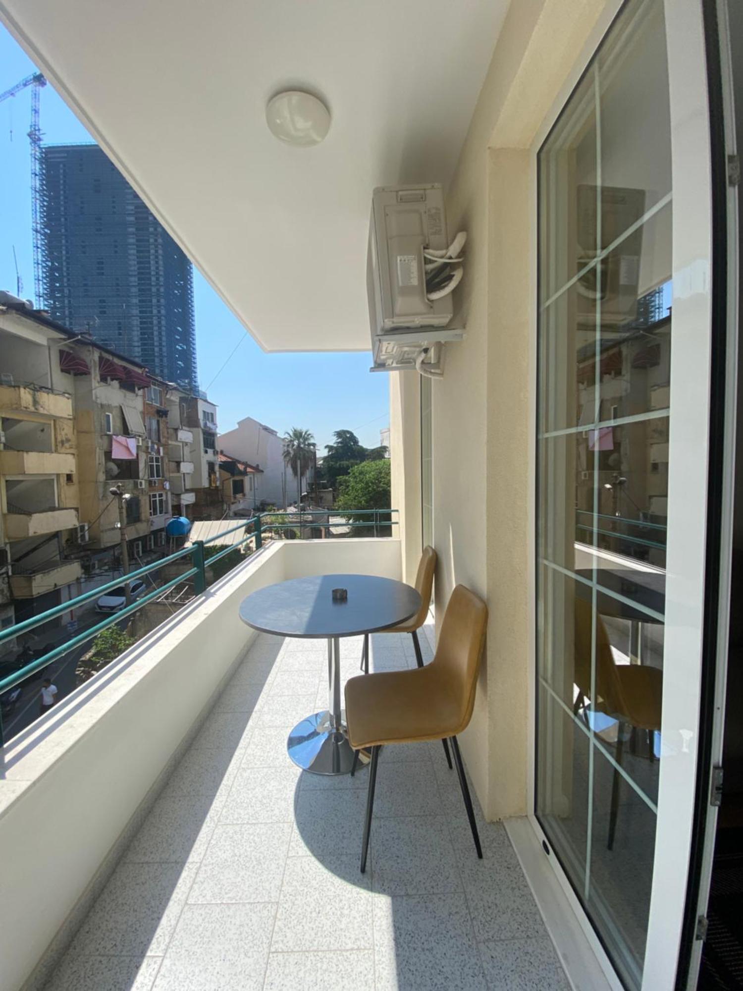 Tam Skanderbeg Square Serviced City Center Apartment No1 Tiran Dış mekan fotoğraf